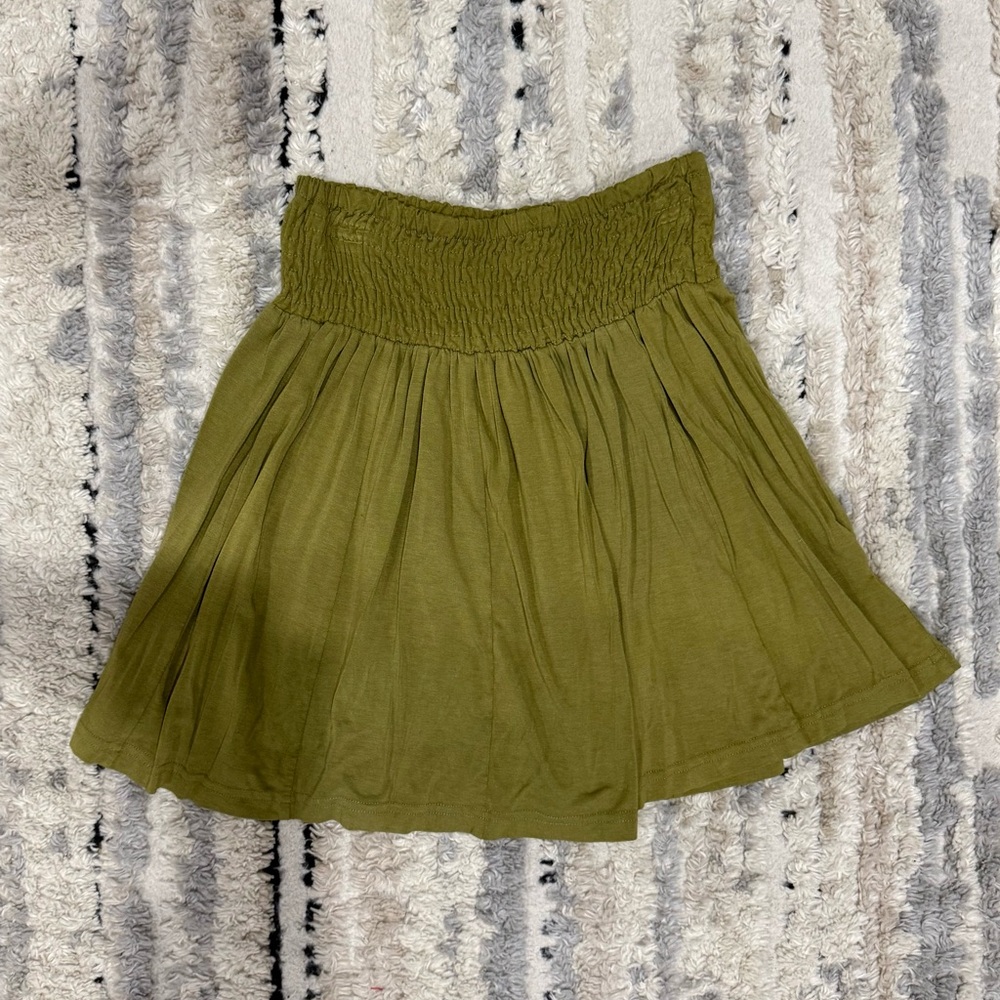 EARTHBOUND Olive Green Smocked-Waist Circle Skirt